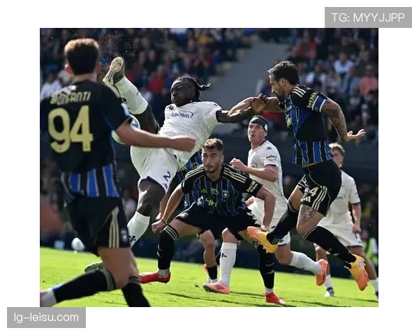 AC米兰2-1逆转绝杀萨索洛，继续以2分之差紧追国际米兰